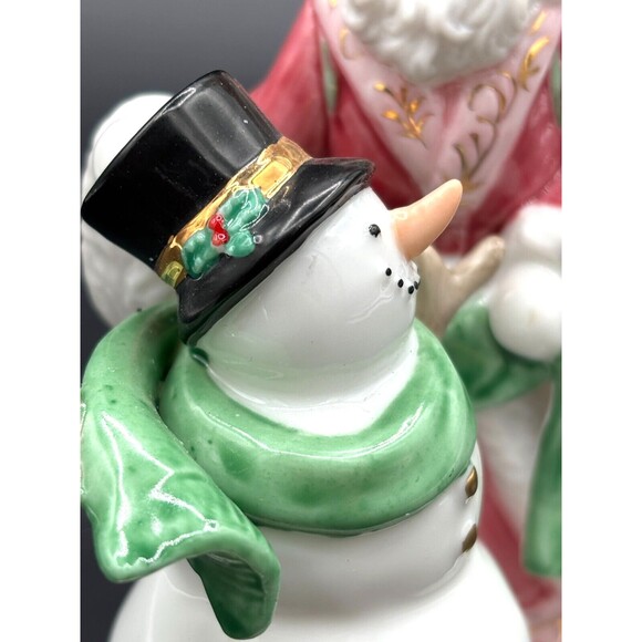 Thomas Kinkade Lighted Figurine Spirit of Winter's Glow Bone China 2004 Bradford - Picture 6 of 12